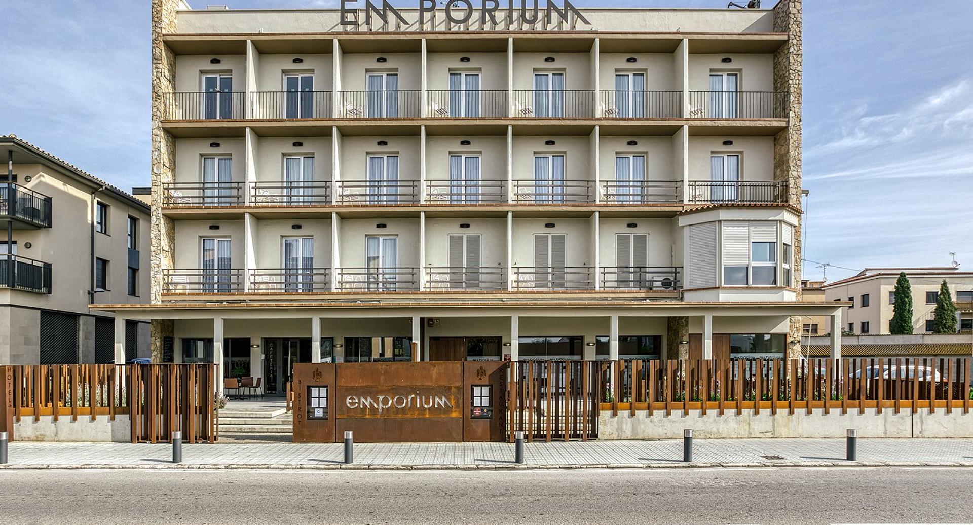 Gastronomic hotel in Castelló d'Empúries